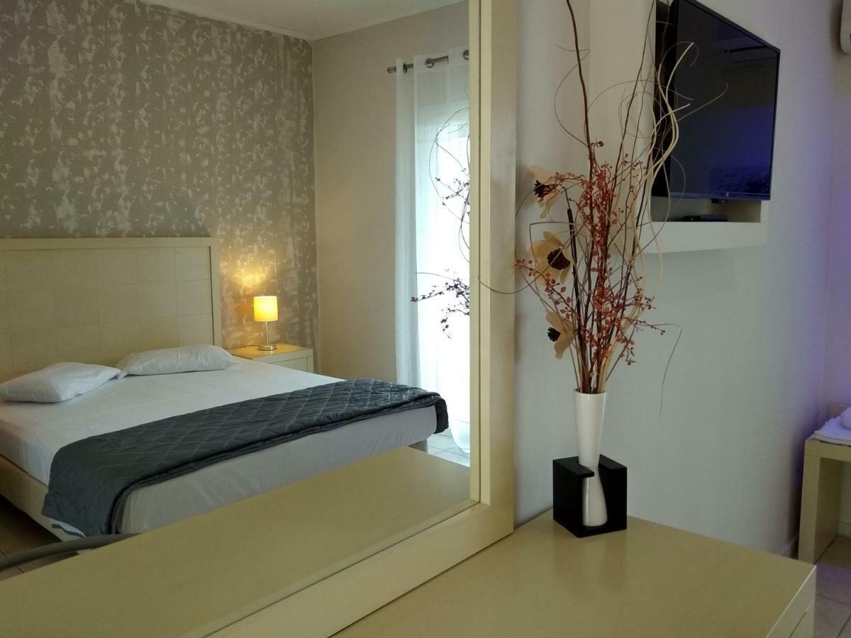 Sole E Mare Apartments Планос Екстер'єр фото